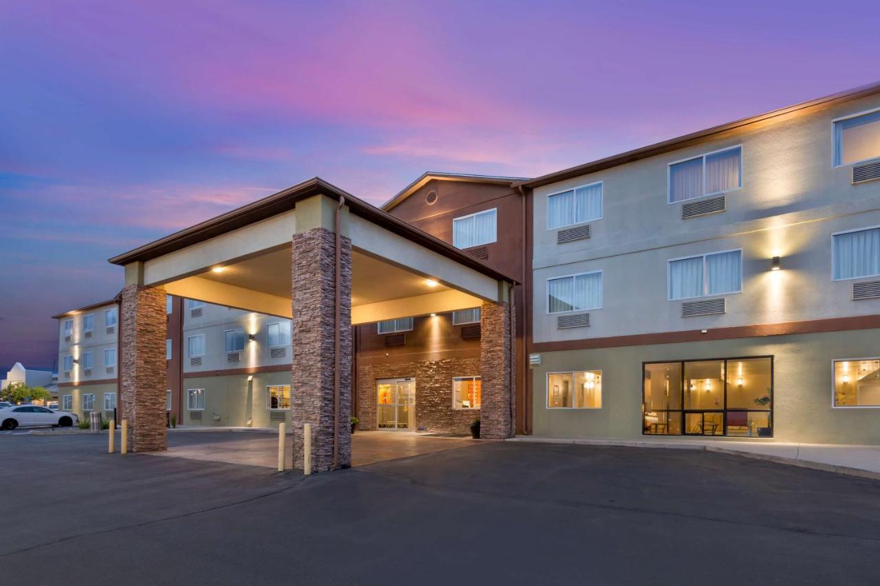 Best Western Plus The Four Corners Inn Farmington Dış mekan fotoğraf